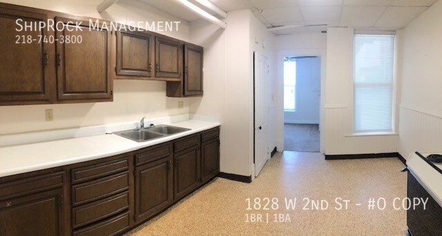 Foto del edificio - 1828 W 2nd St