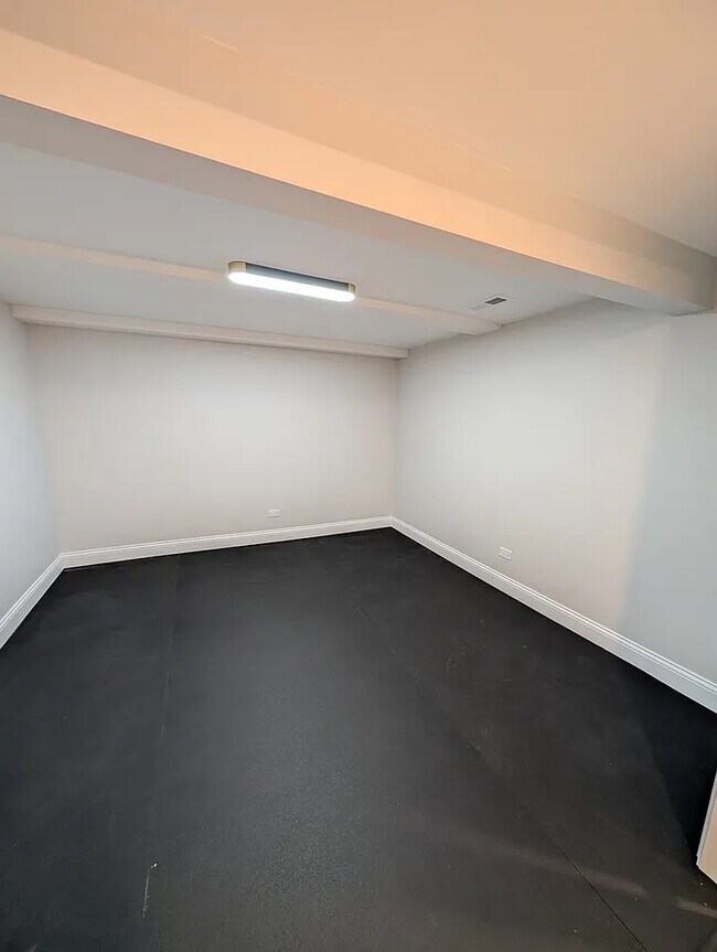 Foto del edificio - 564 Adele St