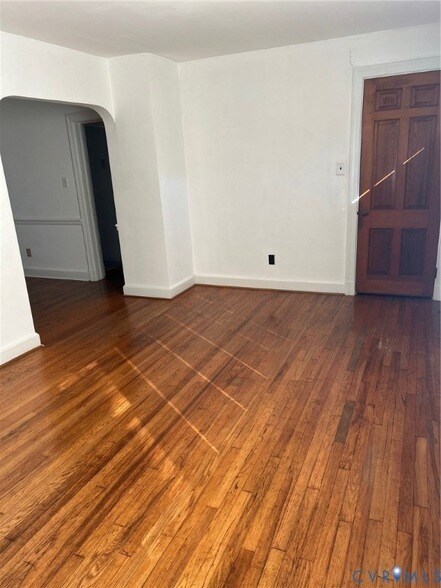 Foto del edificio - 10122 Pollard Creek Rd