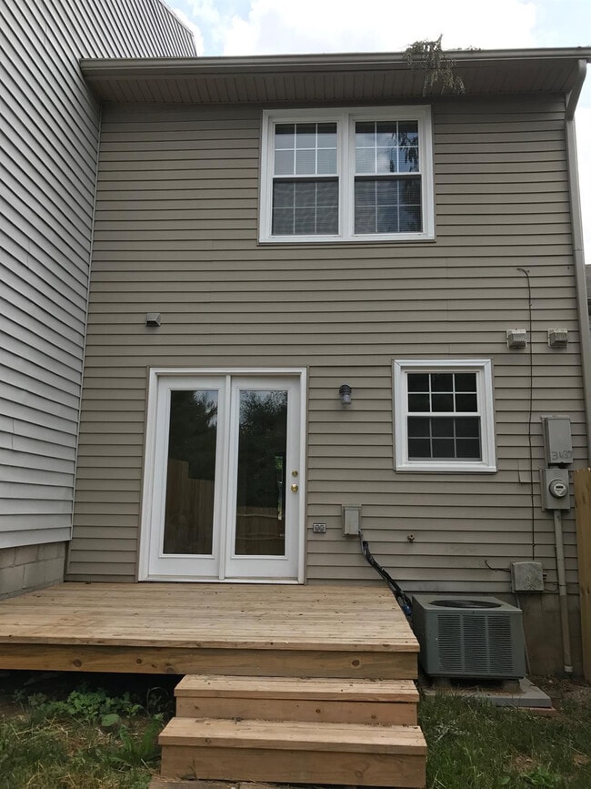 Building Photo - 3437 Gatewood Ct