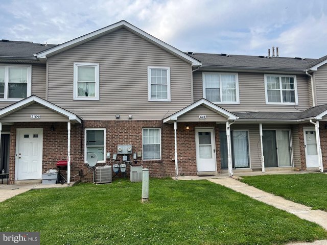 Foto principal - 218 Highland Blvd