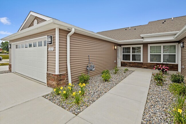 Foto del edificio - Redwood Delaware Addison Farms