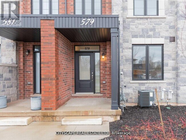 Building Photo - 579 Wedgewood Dr