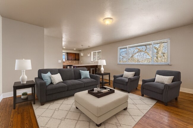 Foto del edificio - 5417 S Fox St