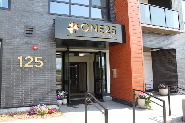 Main entrance at One25 - 125 Cambrian Way