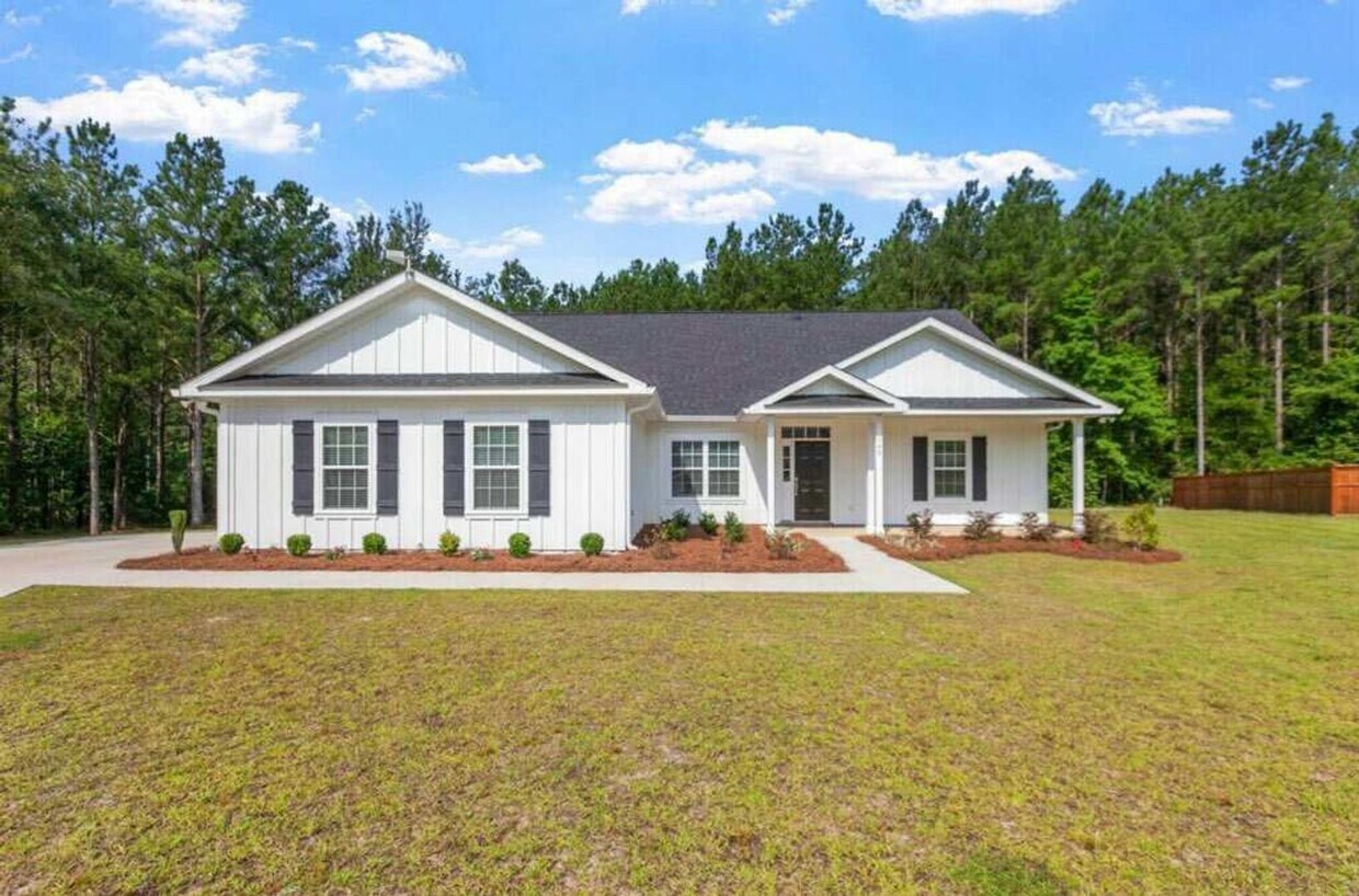 Foto principal - Desirable Crooked Creek home in Monticello...