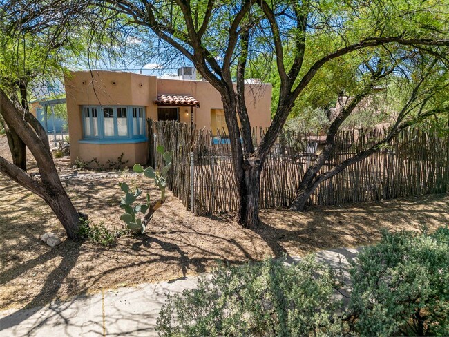 Foto del edificio - Charming historic home in central Tucson