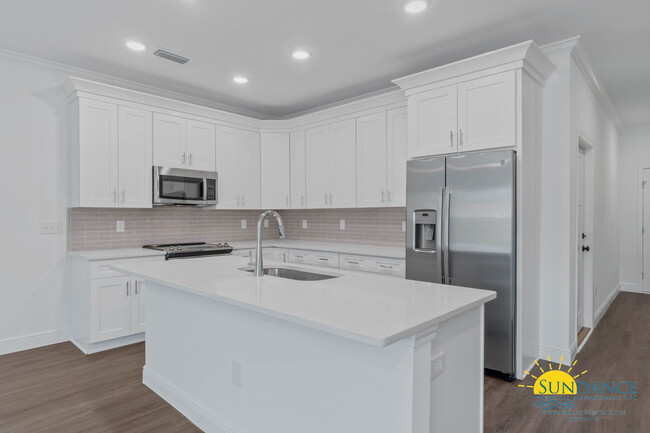 Foto del edificio - 527 Hill Ln
