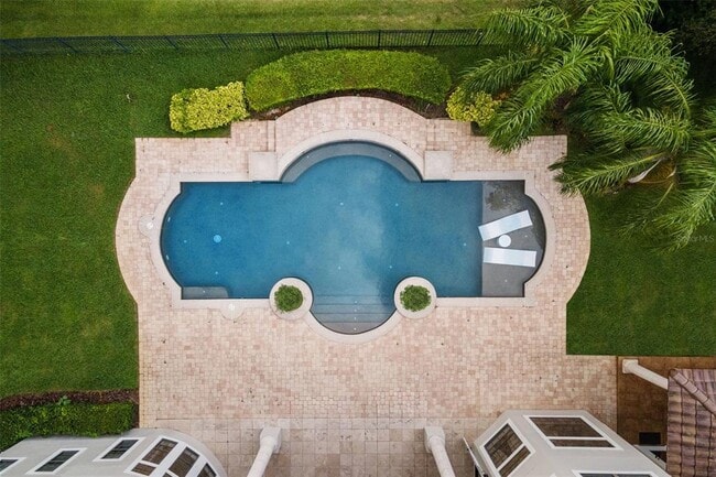 Foto del edificio - 6844 Valhalla Way