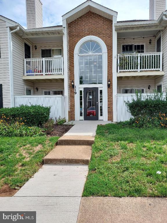 Building Photo - 119 Westwick Ct