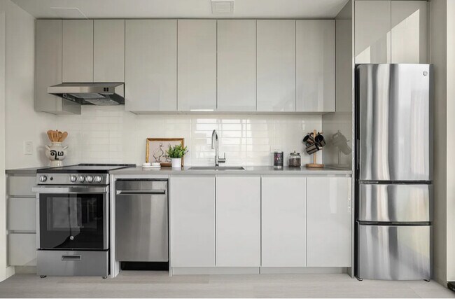 Foto del edificio - 98-10 63rd Rd