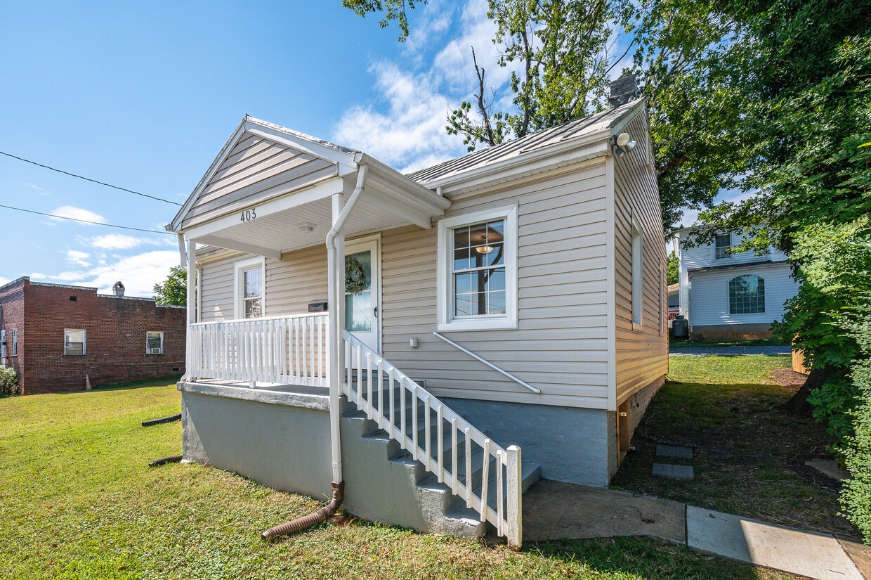 Photo - 403 Polk St (Lynchburg, VA)