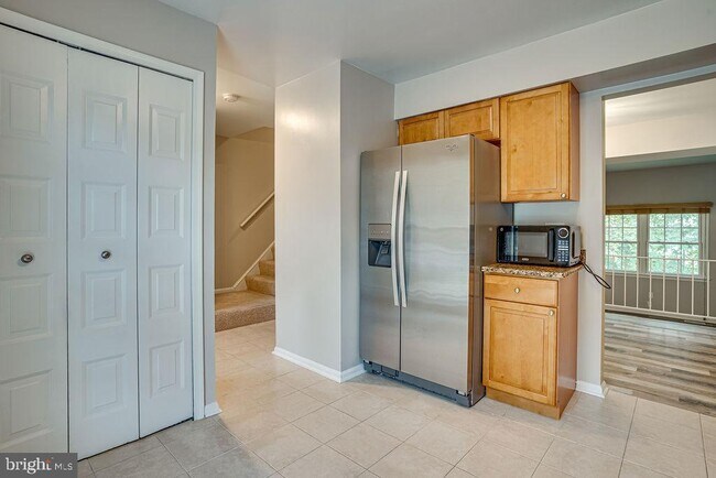 Foto del edificio - 9560 Cherry Oak Ct