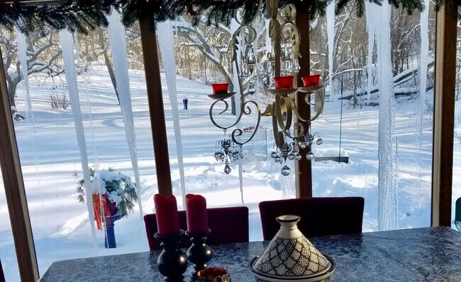 Foto del edificio - 14242 Hein Ln