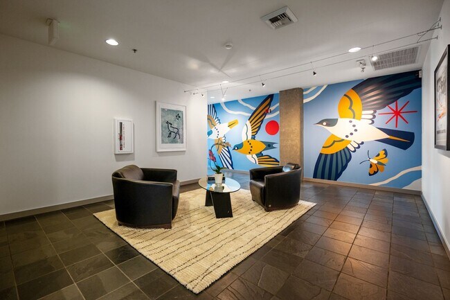 Foto del edificio - 2717 Western Ave