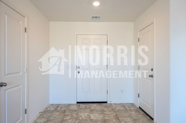 Building Photo - Beautiful Brand New Home