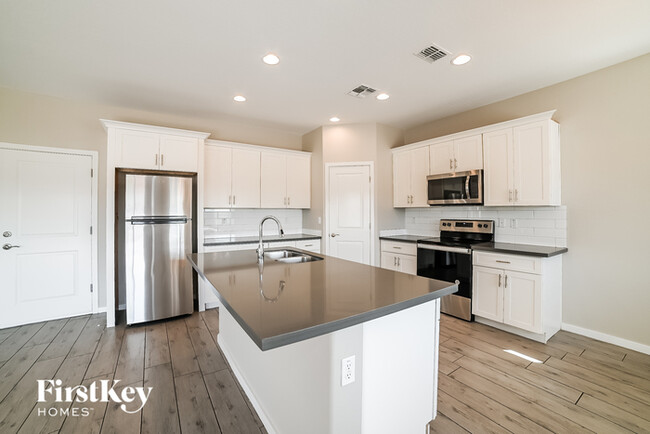 Foto del edificio - 7115 N 27th Ln
