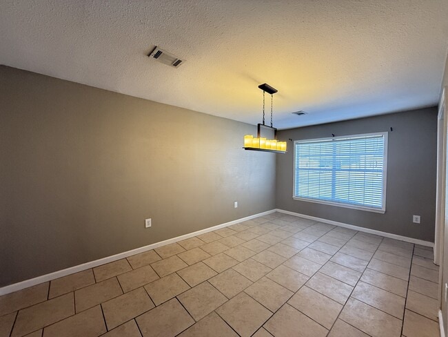 Foto del edificio - 3403 Thomas Ave