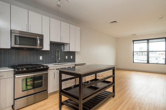 Interior Photo - West Square Apartments