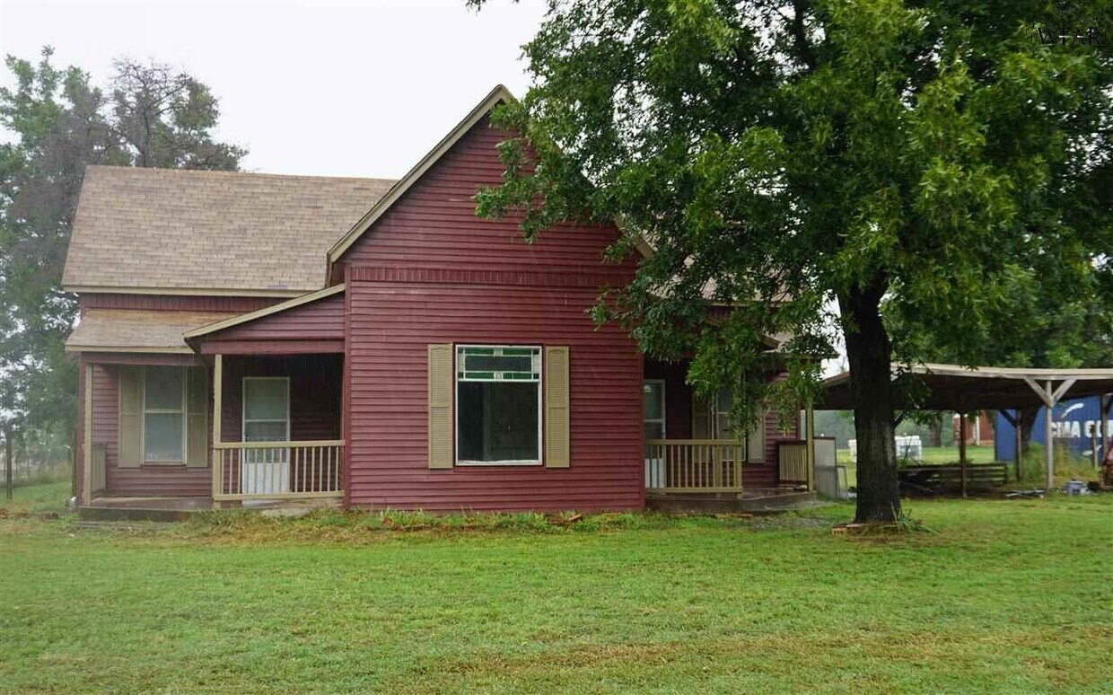 208 Broad St, Byers, TX 76357 House Rental in Byers, TX