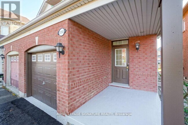 Building Photo - 1350 Weir Chase