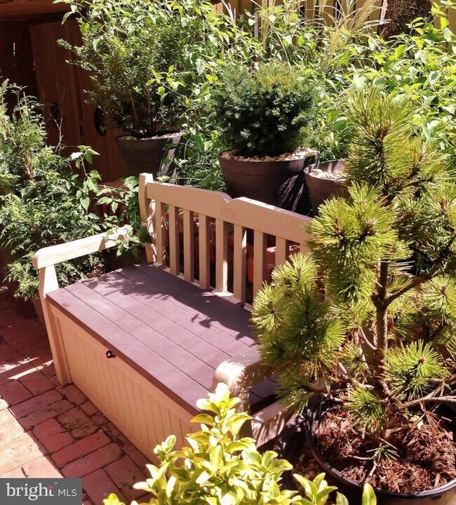 Foto del edificio - 1824 13th St NW