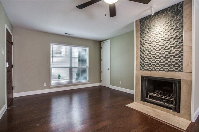 Foto del edificio - Adorable Condo in Oak Lawn!