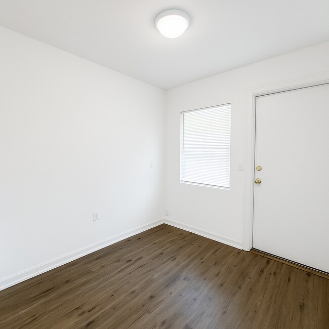 Foto del edificio - Charming Home for Rent in Murray Hill!