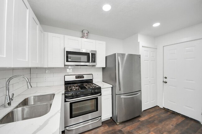 Foto del edificio - 5911 Easter St