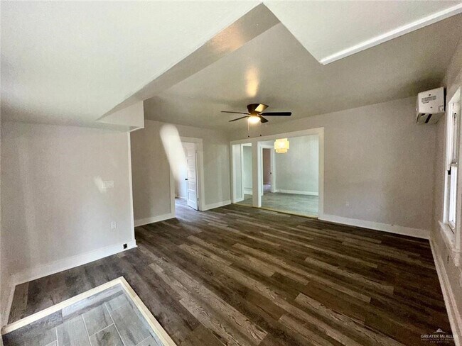 Foto del edificio - 109 Chicago Ave