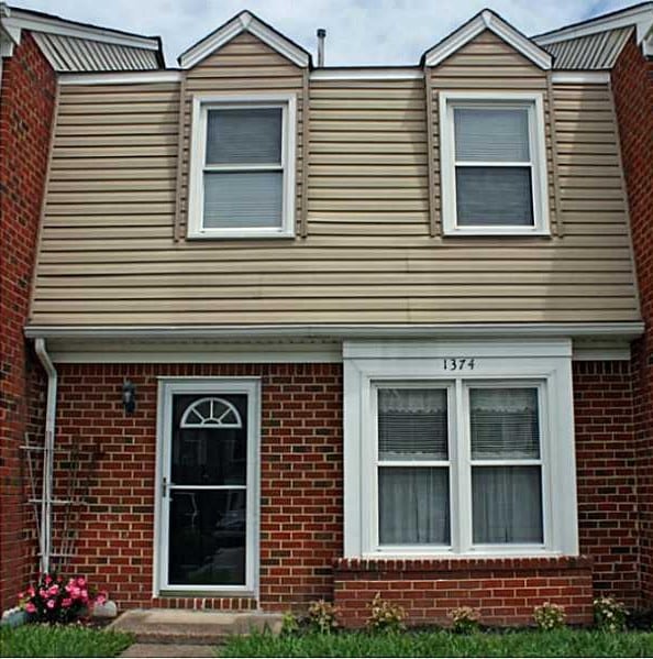 Photo - 1374 Battleford Dr