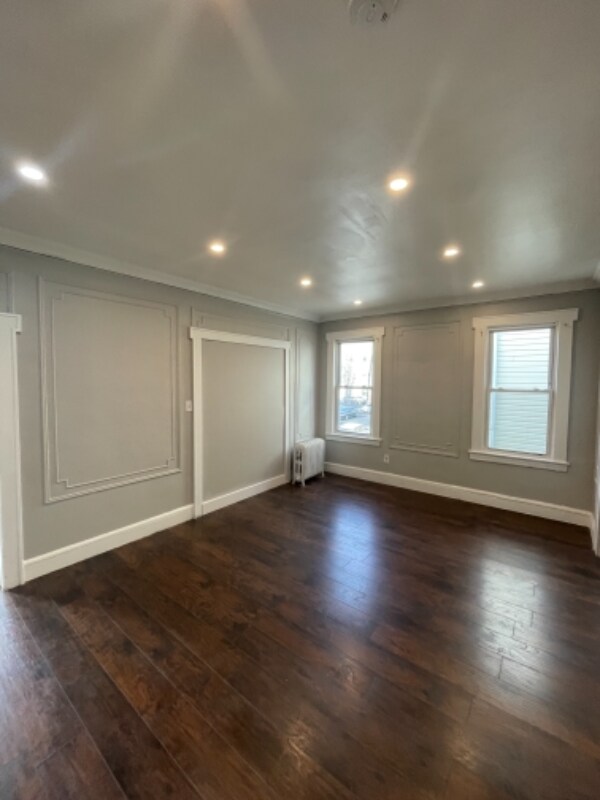 Building Photo - 22 Huntington Ter