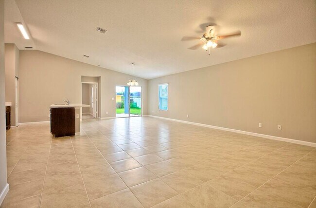 Foto del edificio - 1292 SW Lawndale Ave