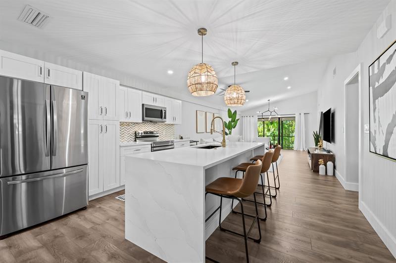 Foto principal - 3701 Arelia Dr