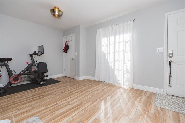 Foto del edificio - 14123 Trouville Dr