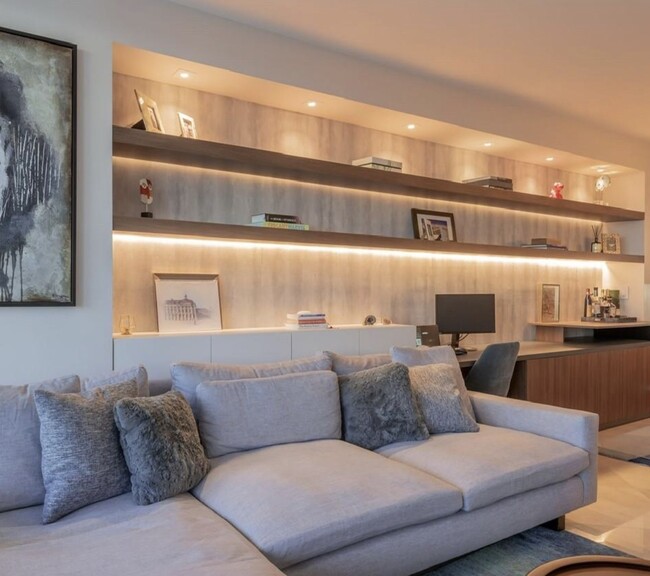 Foto del edificio - 601 NE 36th St