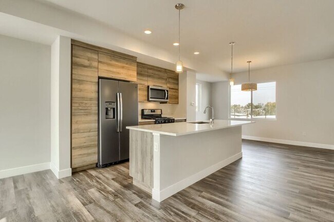 Foto del edificio - 5591 W 11th Pl