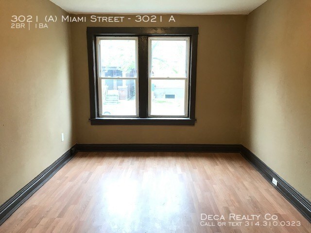 Building Photo - 2 Bedroom Apartment FULLY REHABBED