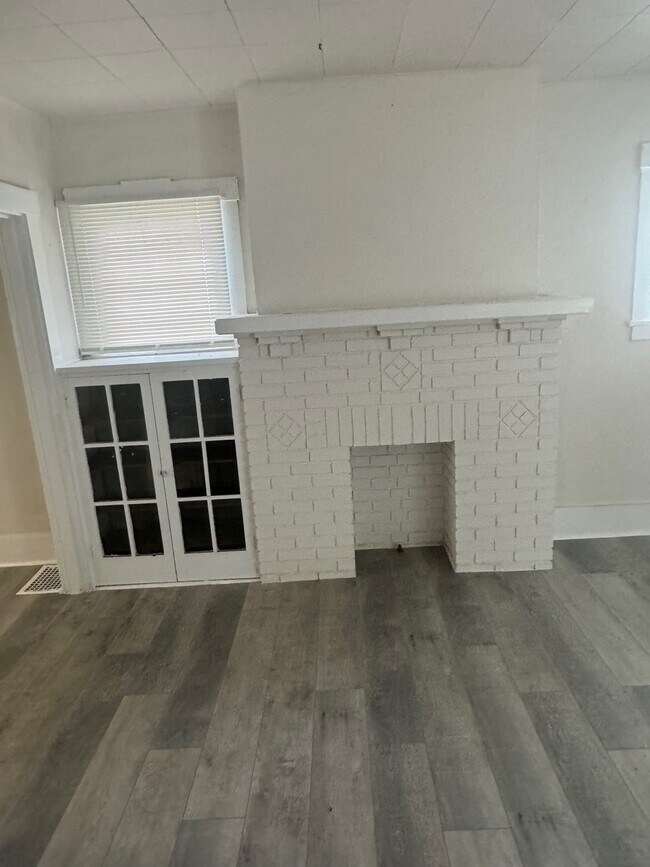 Foto del edificio - 124 N 3rd St