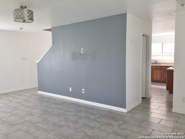 Living Room - 9722 Crescent Moon