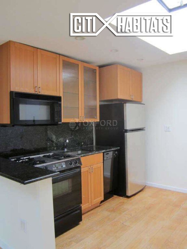 Foto del edificio - 219 Mulberry St