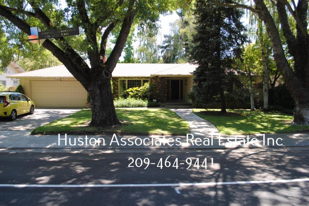Primary Photo - 2832 Benjamin Holt Drive