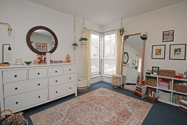 Foto del edificio - Your Chill JMU Spot—Awesome 2-Bed, 2-Bath Condo Close to Campus!