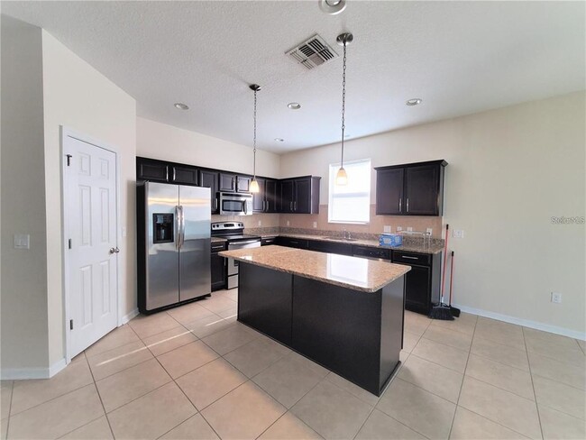 Building Photo - 2524 Hunley Loop
