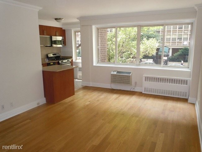 Foto del edificio - 135 W 96th St