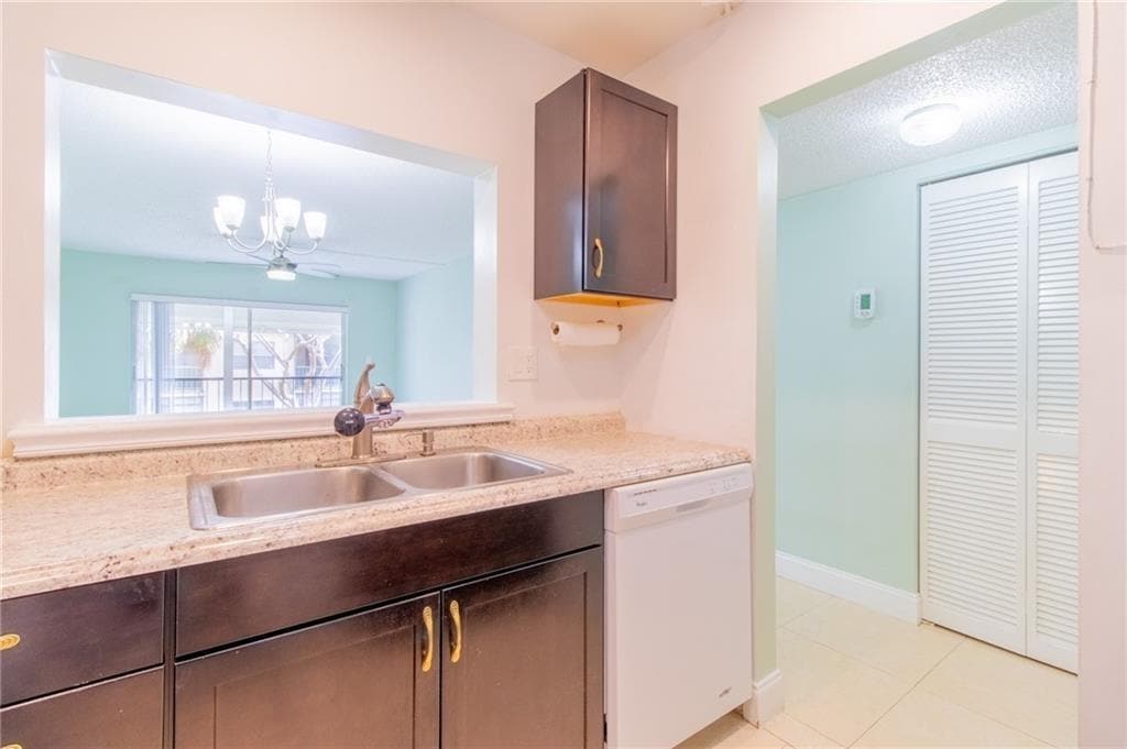 Foto principal - 4156 NW 90th Ave