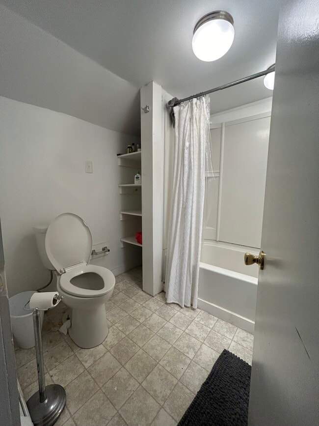 Foto del edificio - 96 Vine St