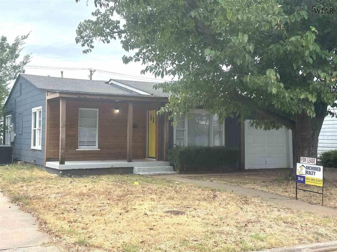Primary Photo - 3904 Gayle Ave