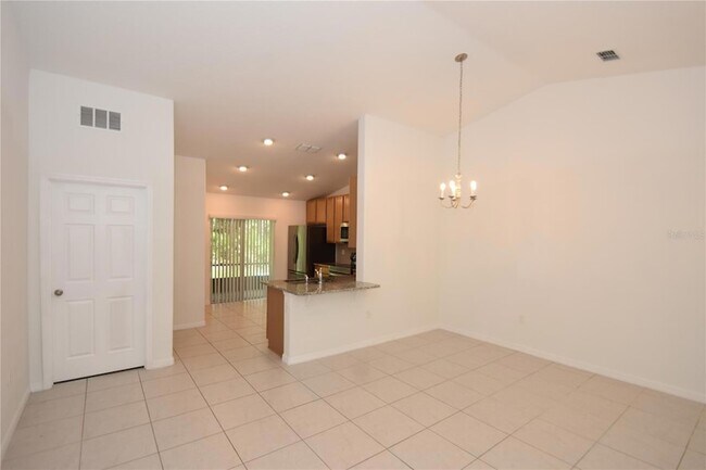 Building Photo - 31 Zoeller Ct