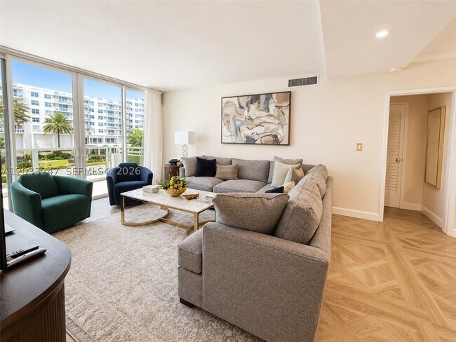 Building Photo - 5700 Collins Ave